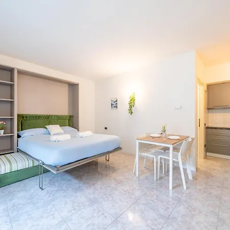 - Front Station - At 2 Min - Wifi Apartment Lecco