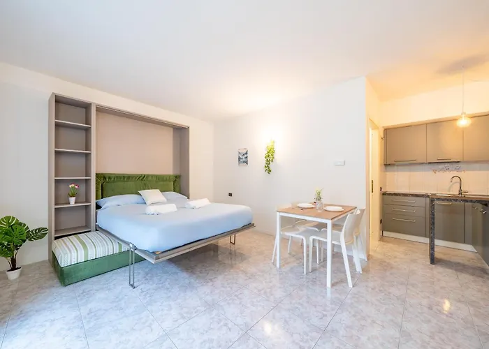 - Front Station - At 2 Min - Wifi Apartment Lecco