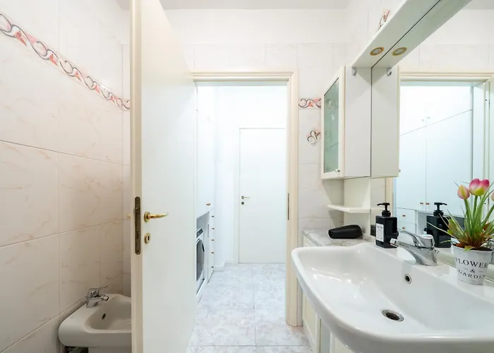 - Front Station - At 2 Min - Wifi Apartamento Lecco