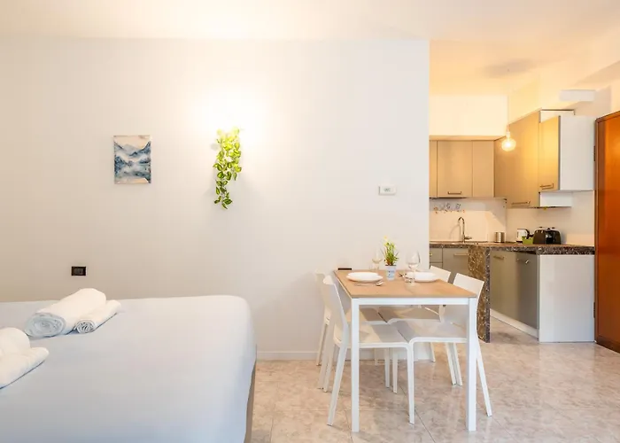 Apartamento - Front Station - At 2 Min - Wifi
