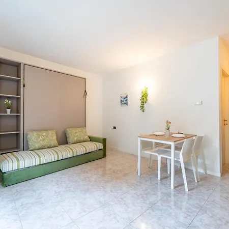 Διαμέρισμα - Front Station - At 2 Min - Wifi Lecco