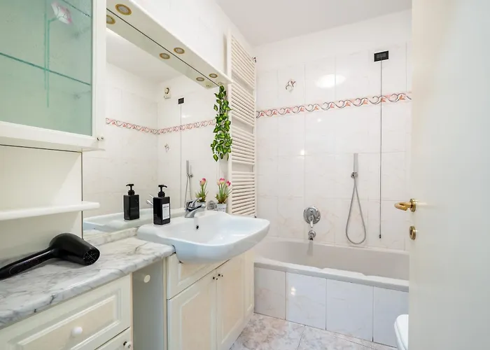 - Front Station - At 2 Min - Wifi Διαμέρισμα Lecco